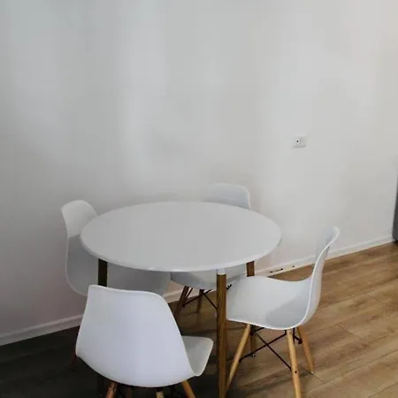 Bliss - Sea View Apartment